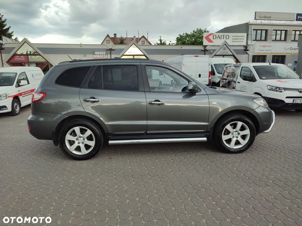 Hyundai Santa Fe - 5