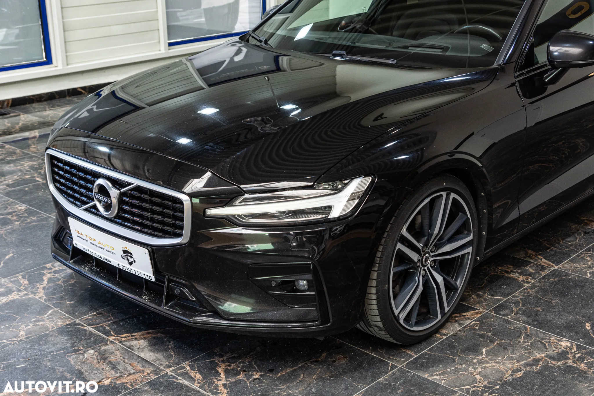Volvo S60 T5 AWD R-Design - 14
