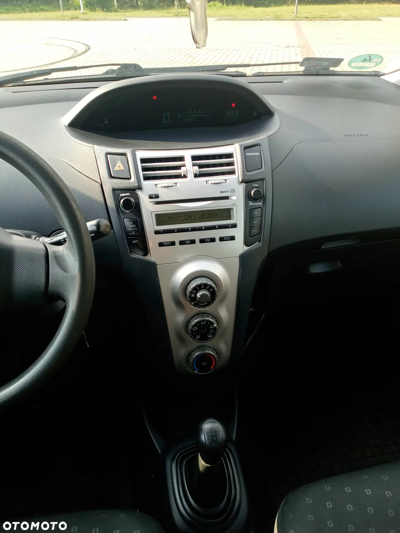 Toyota Yaris 1.3 Luna - 10
