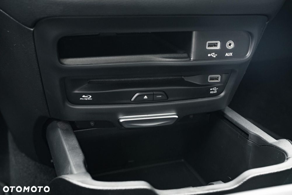 Chrysler Pacifica - 22