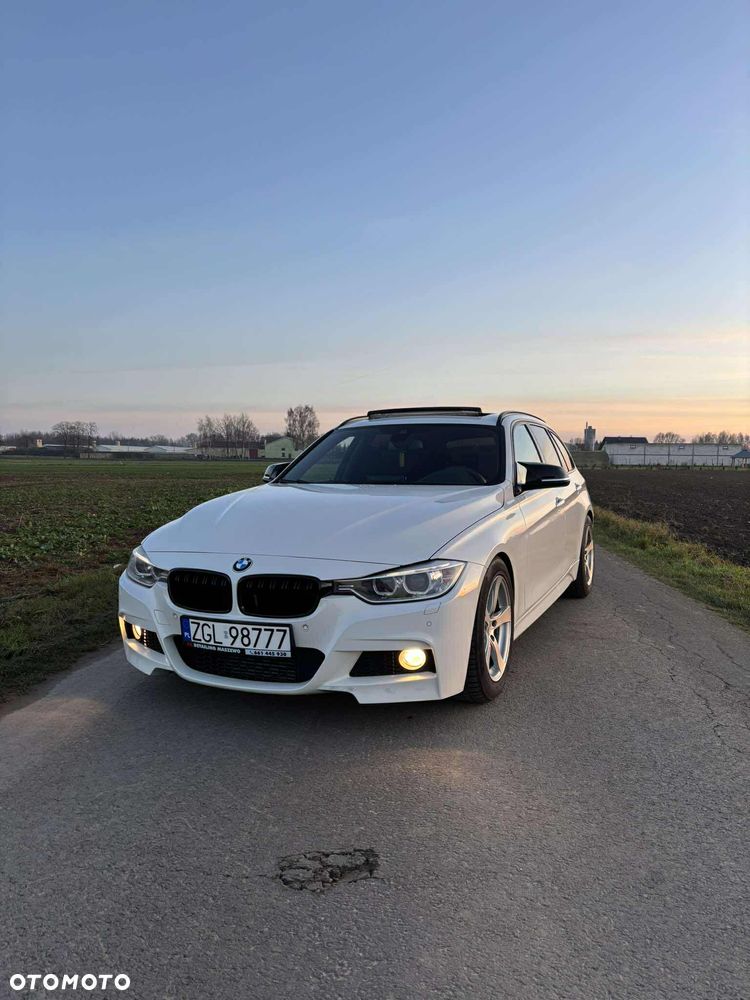 BMW Seria 3 325d M Sport - 4