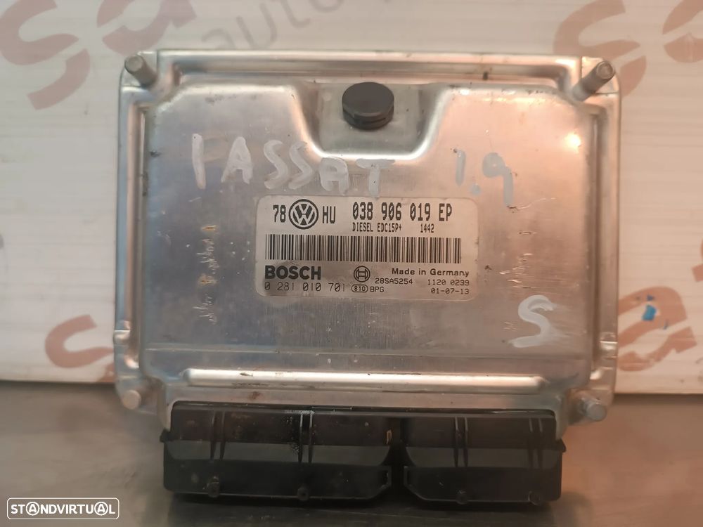 UNIDADE / CENTRALINA DO MOTOR VOLKSWAGEN PASSAT 1.9TDI 130CV REF. 038906019EP 0281010701 - 1