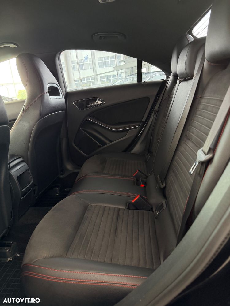 Mercedes-Benz CLA 180 - 27