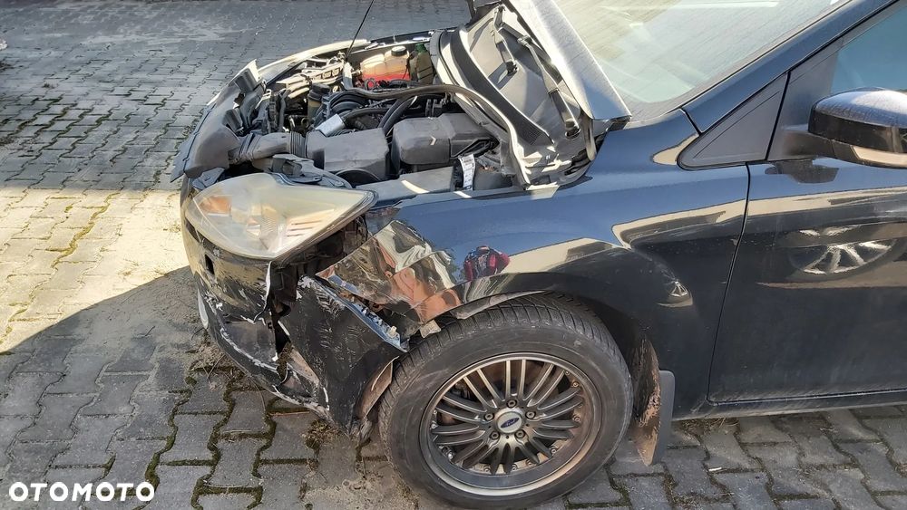 Ford Focus 1.6 Ti-VCT Ghia - 12