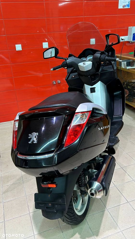 Peugeot Satelis - 9