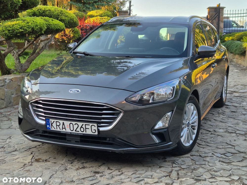 Ford Focus 1.5 EcoBlue Start-Stopp-System TITANIUM DESIGN - 10