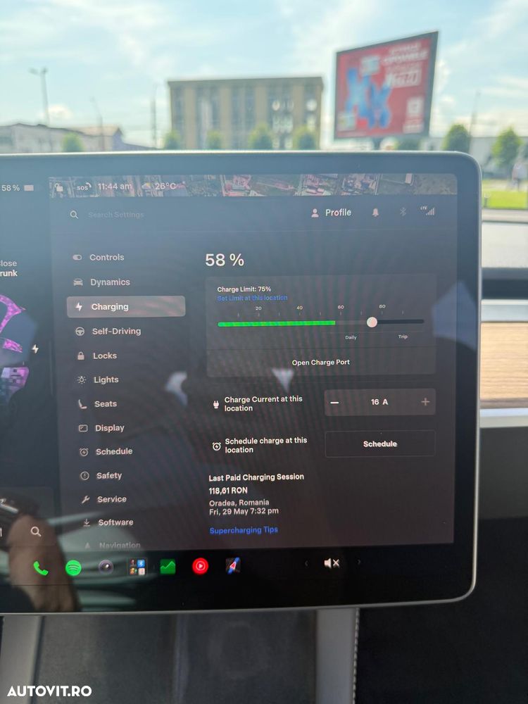 Tesla Model Y Long Range Dual Motor AWD - 21