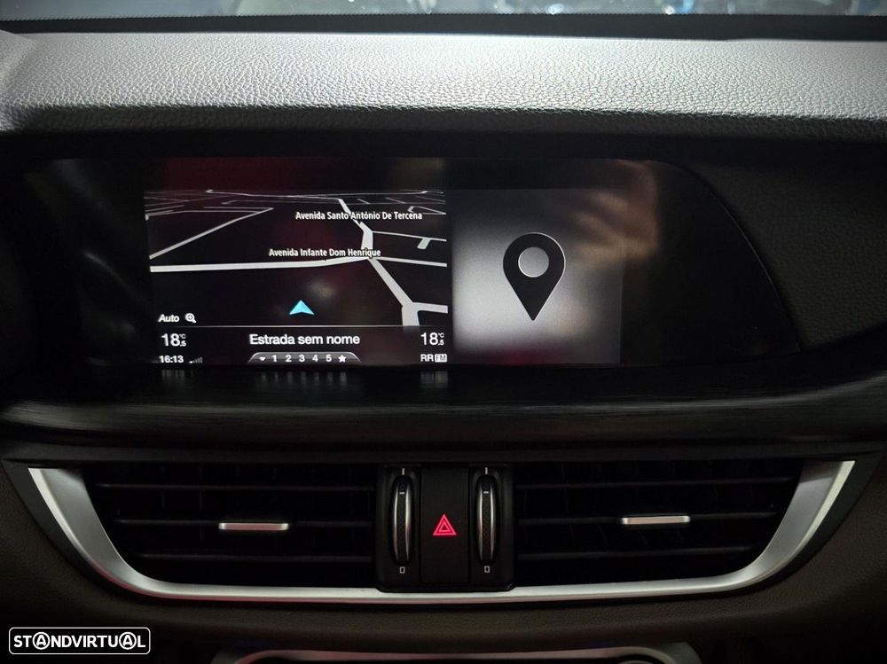 Alfa Romeo Stelvio 2.2 D Super AT8 - 24