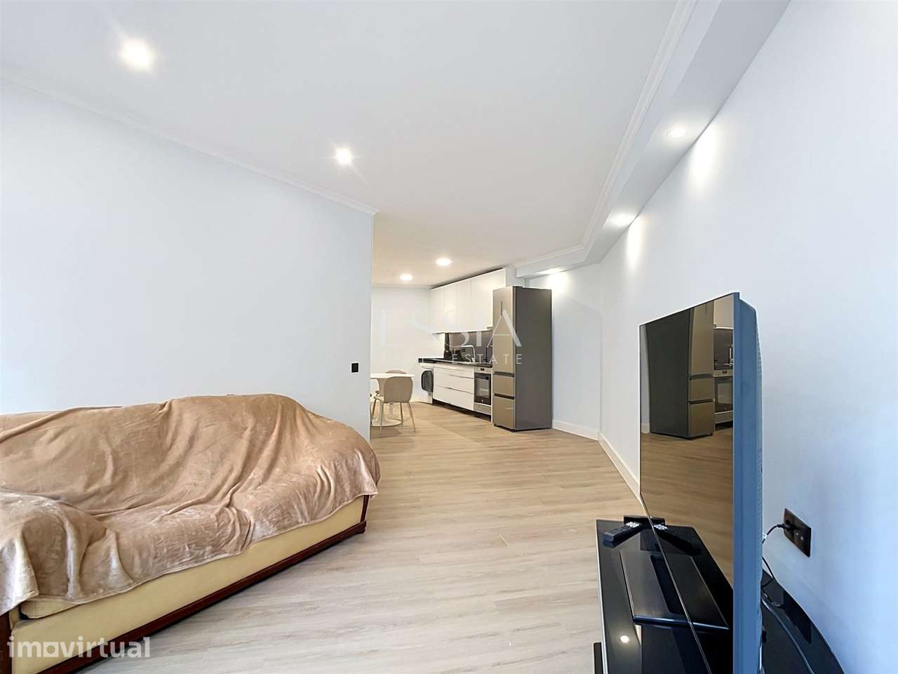 Apartamento T1 na Baixa do Porto - Grande imagem: 3/12