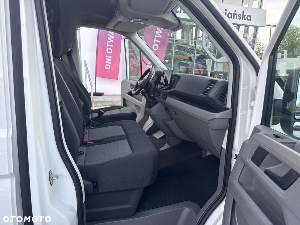 Volkswagen Crafter 35 2.0 TDI L4H3 4490 177 KM - 17
