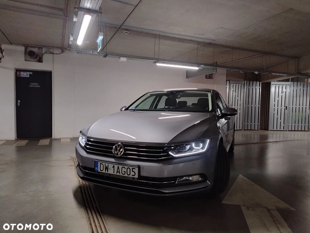 Volkswagen Passat 1.8 TSI BMT Comfortline - 2