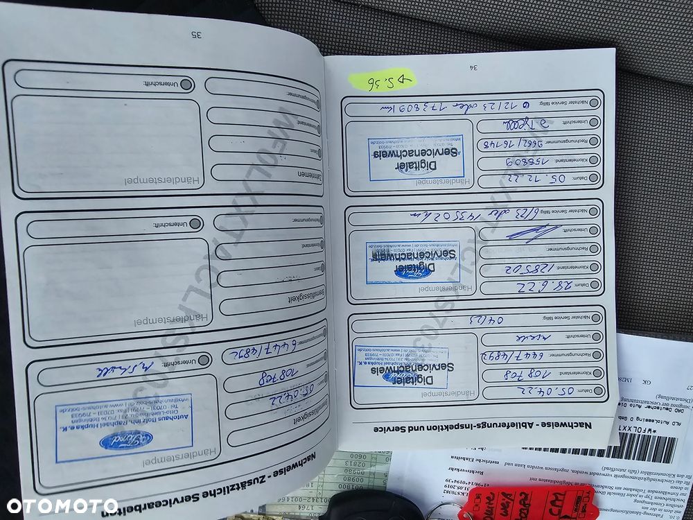 Ford Tourneo Courier 1.5 TDCi Titanium - 30