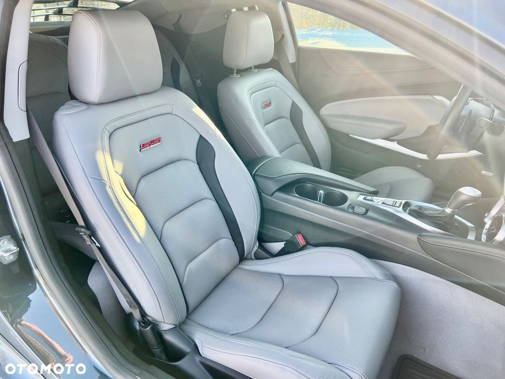 Chevrolet Camaro - 34