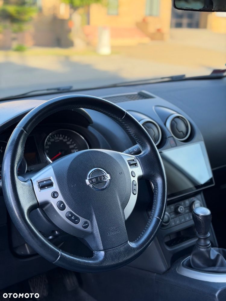 Nissan Qashqai - 15