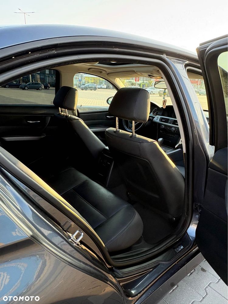 BMW Seria 3 - 10