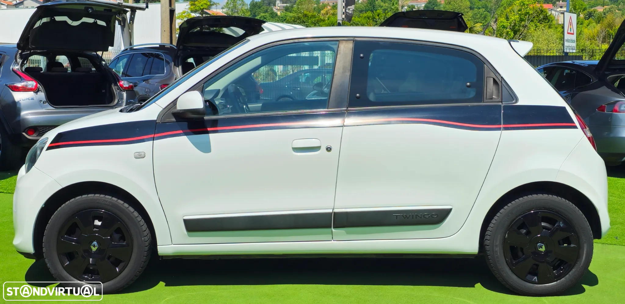 Renault Twingo 1.0 SCe Dynamique - 8