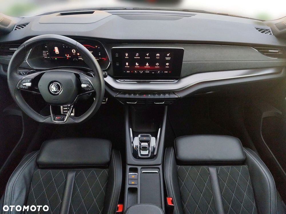 Skoda Octavia 2.0 TSI RS DSG - 16