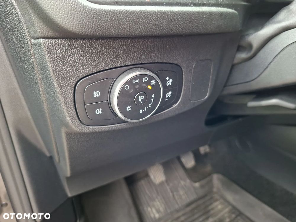 Ford Focus 1.0 EcoBoost Titanium - 17