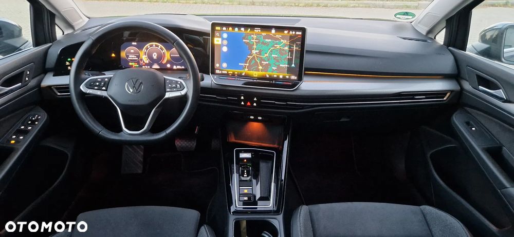 Volkswagen Golf 1.5 eTSI OPF DSG Style - 5