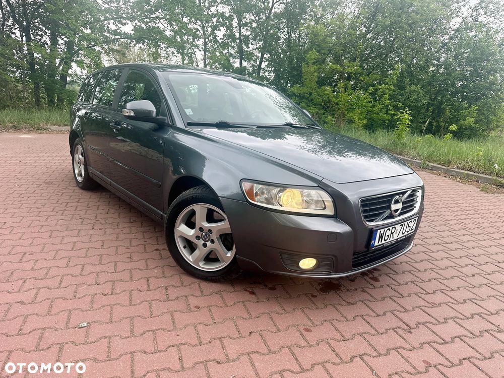 Volvo V50 DPF D4 Momentum - 1