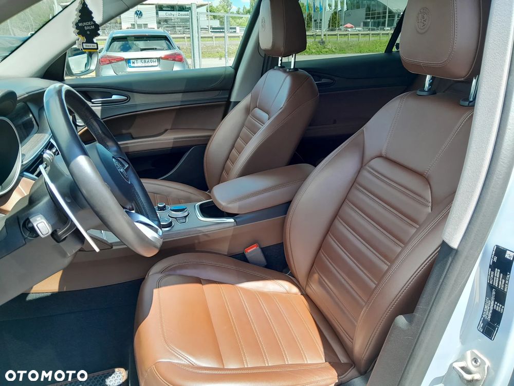Alfa Romeo Stelvio 2.0 Turbo Veloce TI Q4 - 10