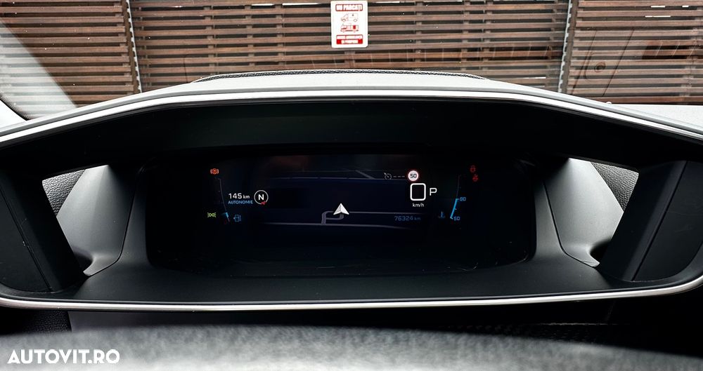 Peugeot 2008 PureTech 130 EAT8 Allure Pack - 17