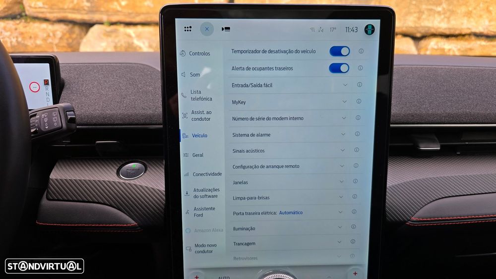 Ford Mustang Mach-E 98.7 kWh Premium AWD - 33