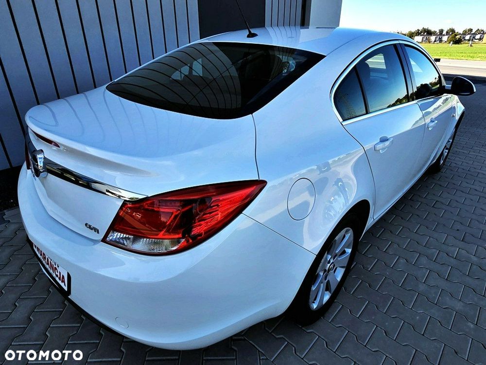Opel Insignia - 22