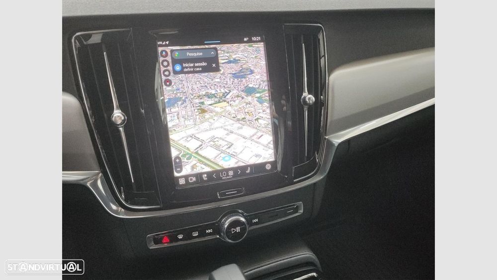 Volvo V90 2.0 T6 PHEV Plus Dark AWD - 13