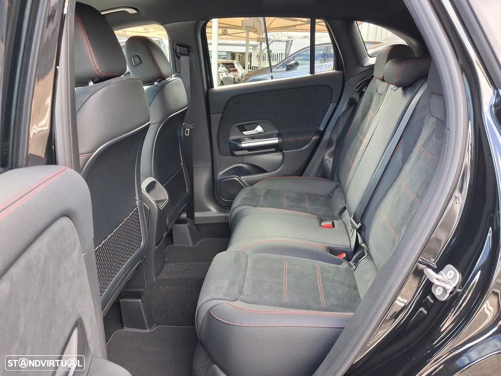 Mercedes-Benz GLA 250 e AMG Line - 12