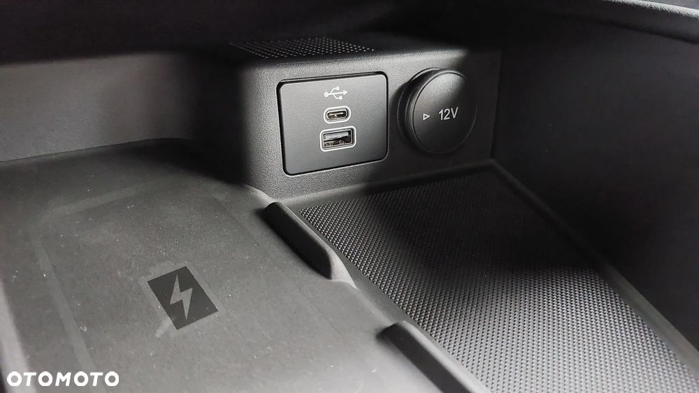 Ford Kuga 2.5 FHEV FWD ST-Line X - 29