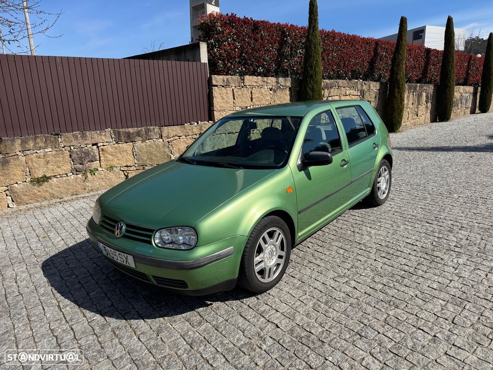 VW Golf 1.9 TDi Confortline AC - 1