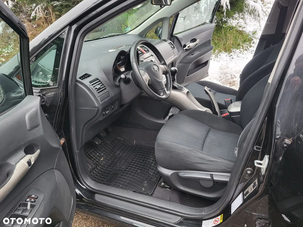 Toyota Auris 1.6 VVT-i Sol - 10