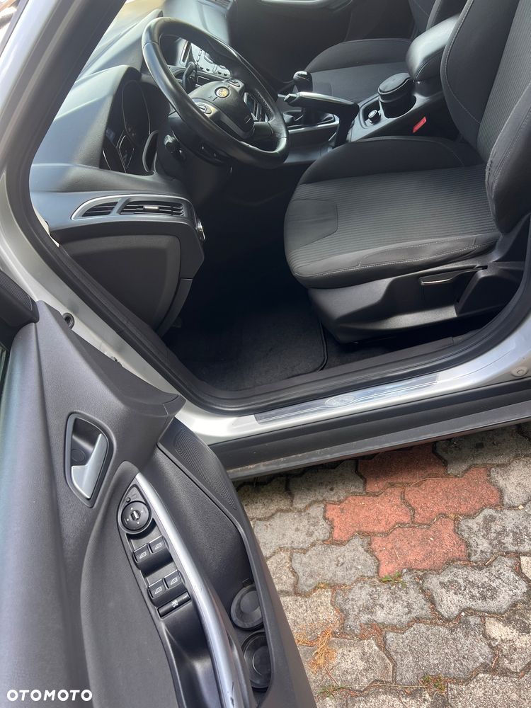 Ford Focus 1.6 Trend - 22