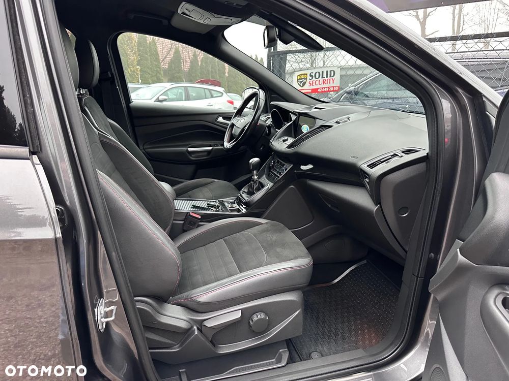 Ford Kuga 1.5 EcoBoost FWD ST-Line ASS GPF - 30