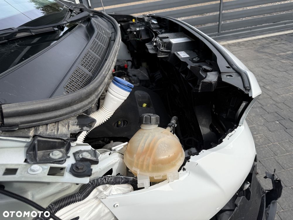 Peugeot Expert - 15