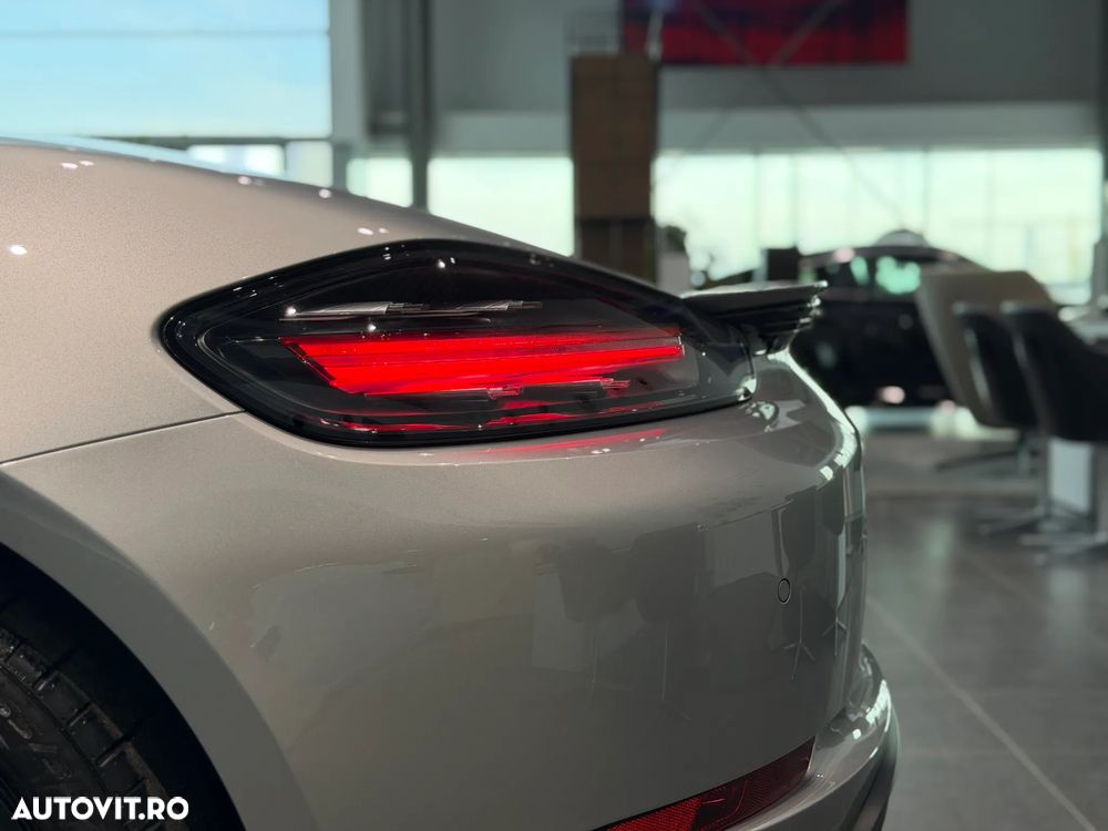 Porsche Boxster 718 PDK - 32