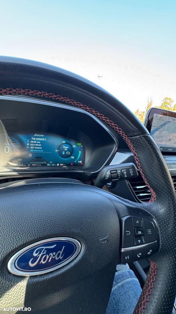 Ford Kuga 2.5 Duratec PHEV ST Line X - 18