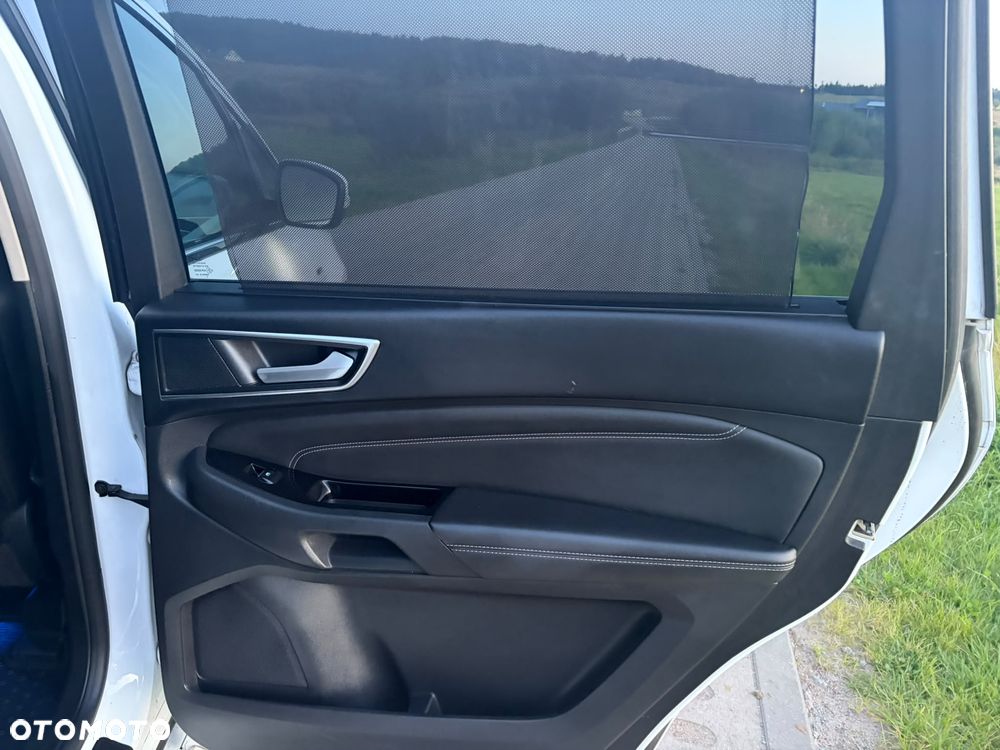 Ford S-Max - 9