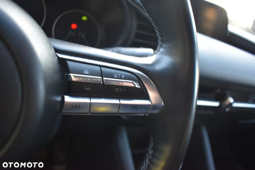 Mazda 3 2.0 mHEV Kanjo - 24