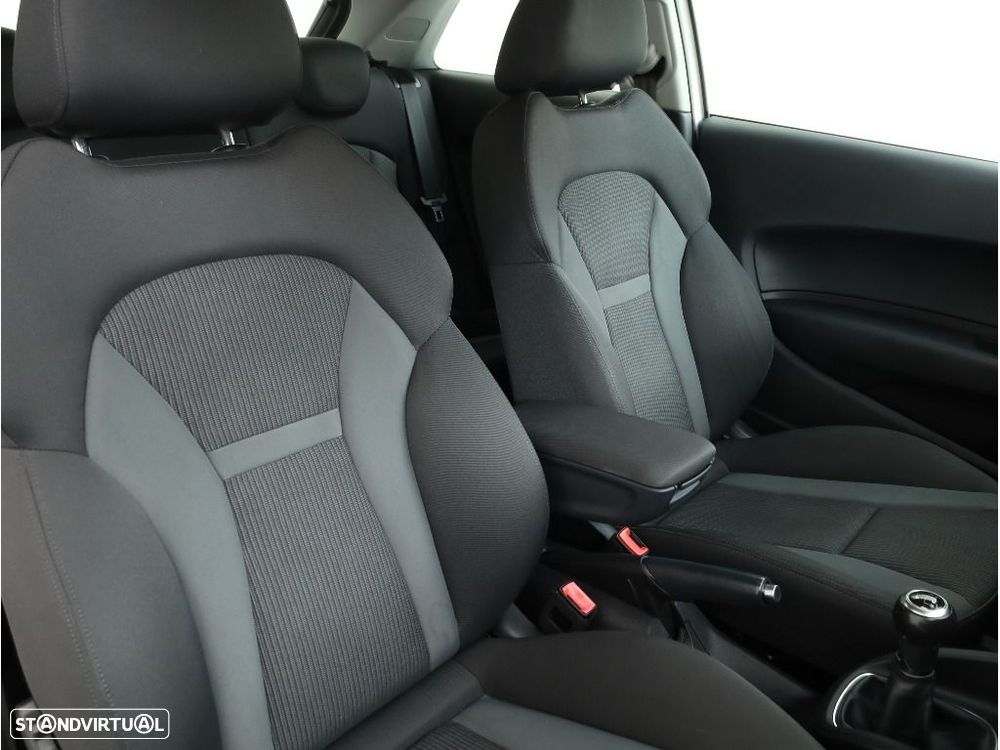 Audi A1 1.4 TDI Design - 17