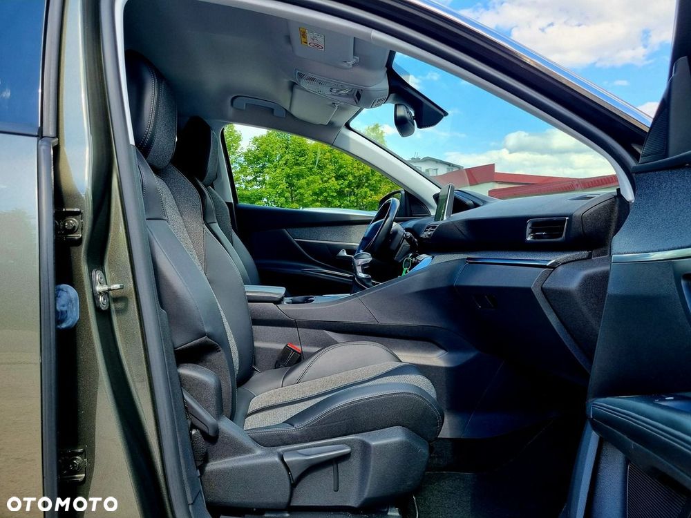 Peugeot 5008 1.5 BlueHDi Allure S&S - 11