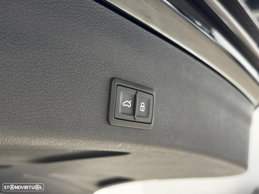 Audi A6 Avant 40 TDI Design S tronic - 38