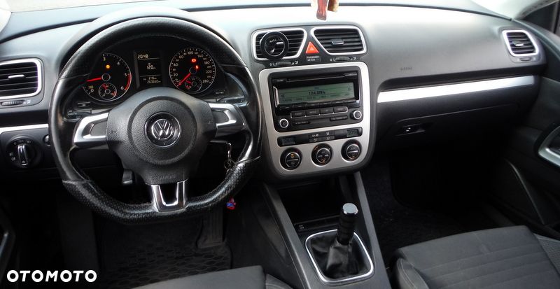 Volkswagen Scirocco 2.0 TDI Blue Motion Technologie Edition - 32
