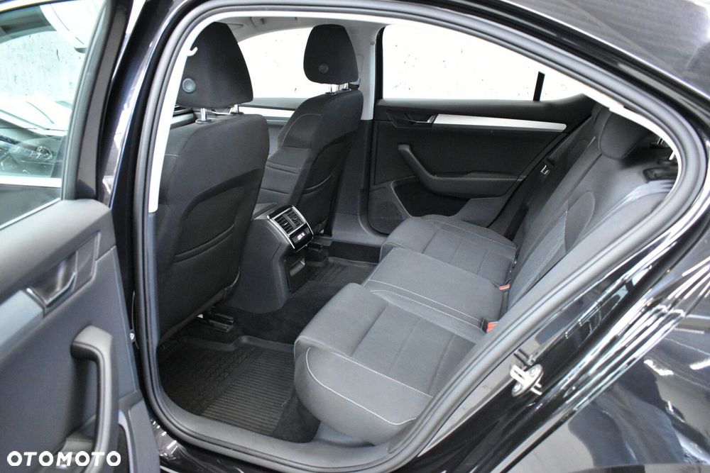 Skoda Superb 1.8 TSI Ambition - 21