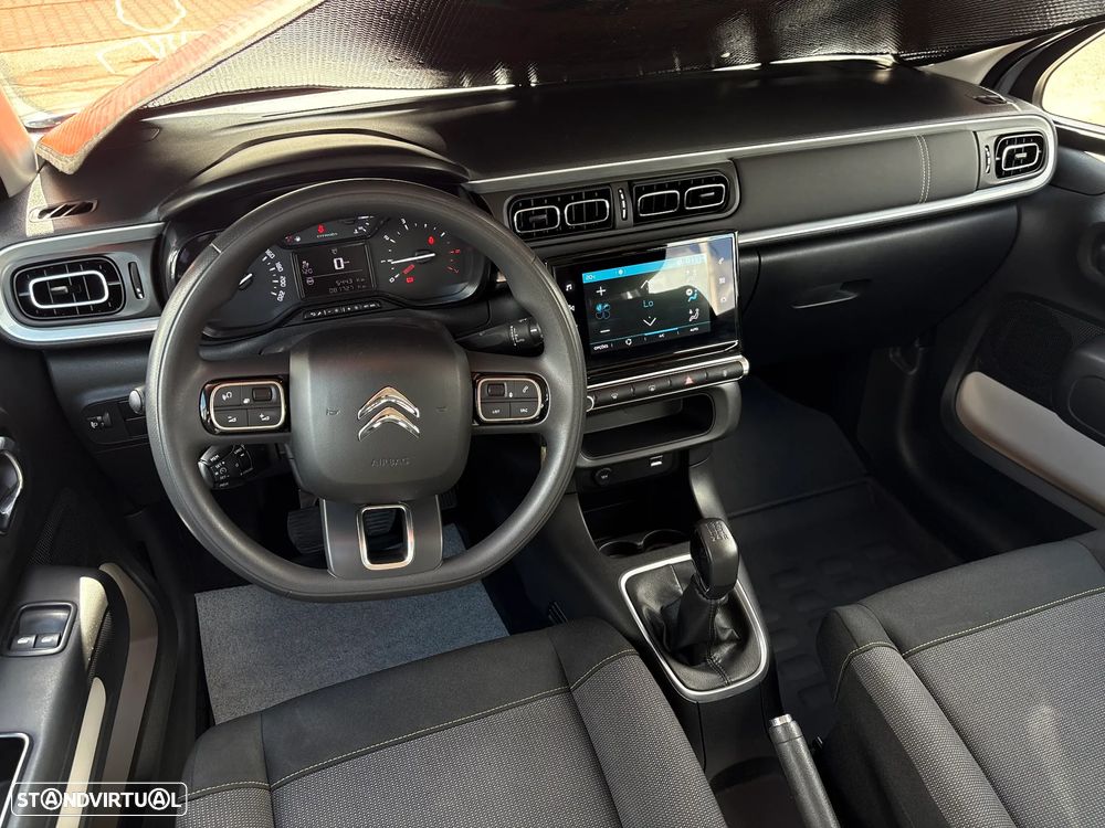 Citroën C3 Pure Tech Shine - 11