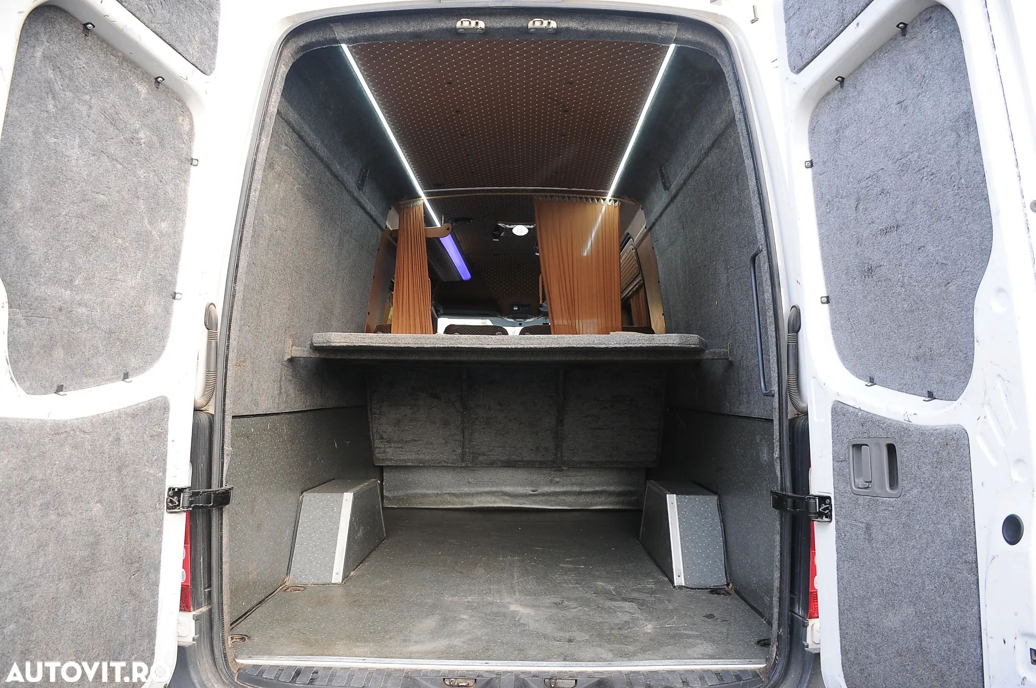 Mercedes-Benz Sprinter - 18