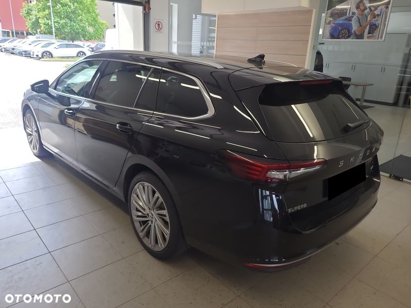 Skoda Superb 2.0 TDI SCR 4x4 L&K DSG - 6