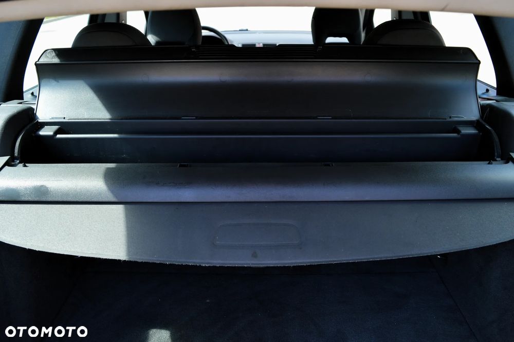 Volvo V50 2.0D Momentum - 32