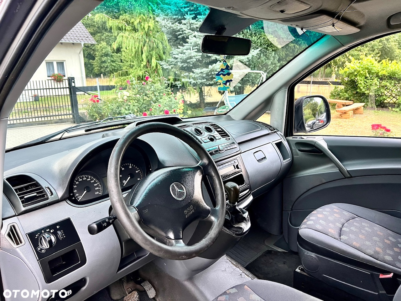 Mercedes-Benz Vito - 11